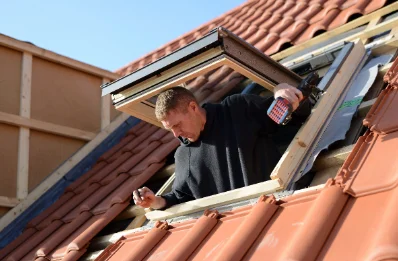 Pose de fenêtres de toit Velux à la Croix-du-Perche